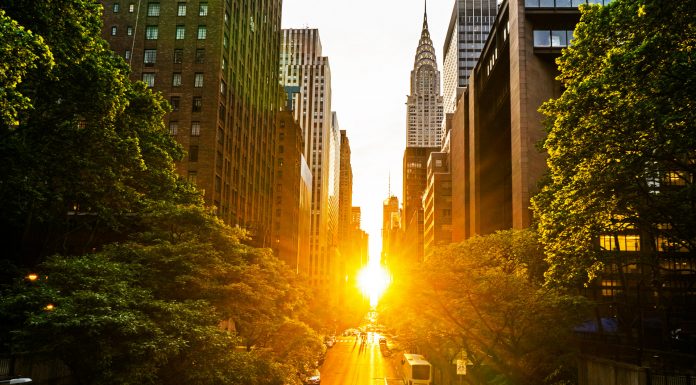 Manhattan Sees +94% Jump in Signed Apartment Leases
