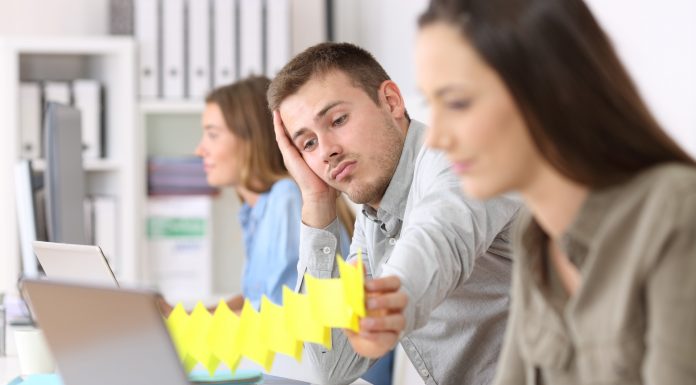 Podcast: 7 Step Solution To End Your Laziness! (Listen NOW)