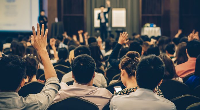 Appeals to Congress for Aid to Real Estate Professionals