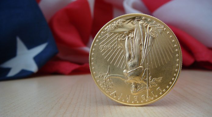 Recession This Year in US Seen as Coin Toss