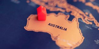 Home Prices in Australia See First Drop in 11 Months