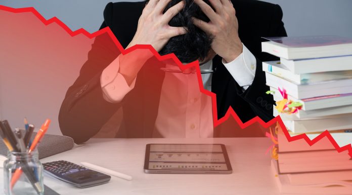 Q2 US Economy Plummets -32.9%, Steepest Decline Ever Reported