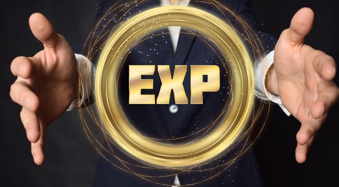 Podcast: What Does EXP Realty, Aliens and homicidal Monkeys Have In Common? | Tim and Julie Harris