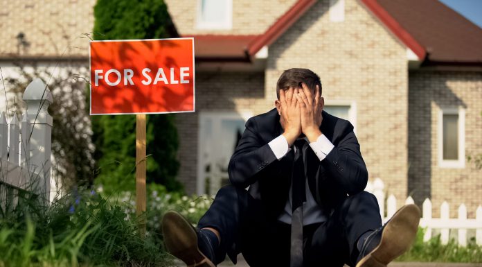 Podcast: Why Do 80% Of All Agents Fail Within 24 Months? (Are You Making Any Of These Mistakes?) | Tim and Julie Harris