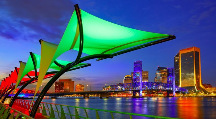 Smaller Metros Gaining Population