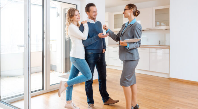 Podcast: New Agent (or Returning Agent) Immediate Action Plan | Tim and Julie Harris