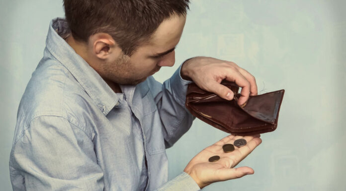 American Incomes Fell in 2020