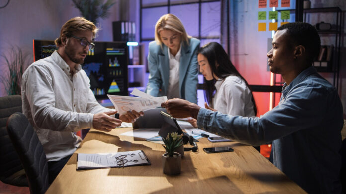 Economists Lowering Sales Forecasts for 2022