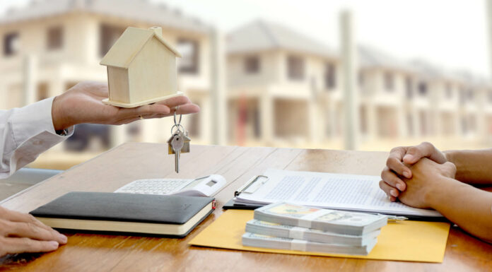 Seller Profits Fall for First Time in 2 Years